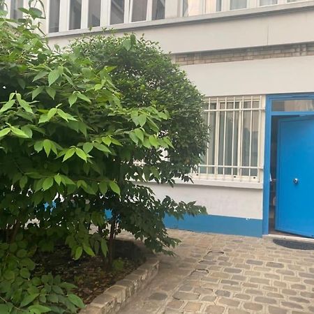 Tres Joli Studio En Plein Coeur Du 11Eme Parigi Esterno foto